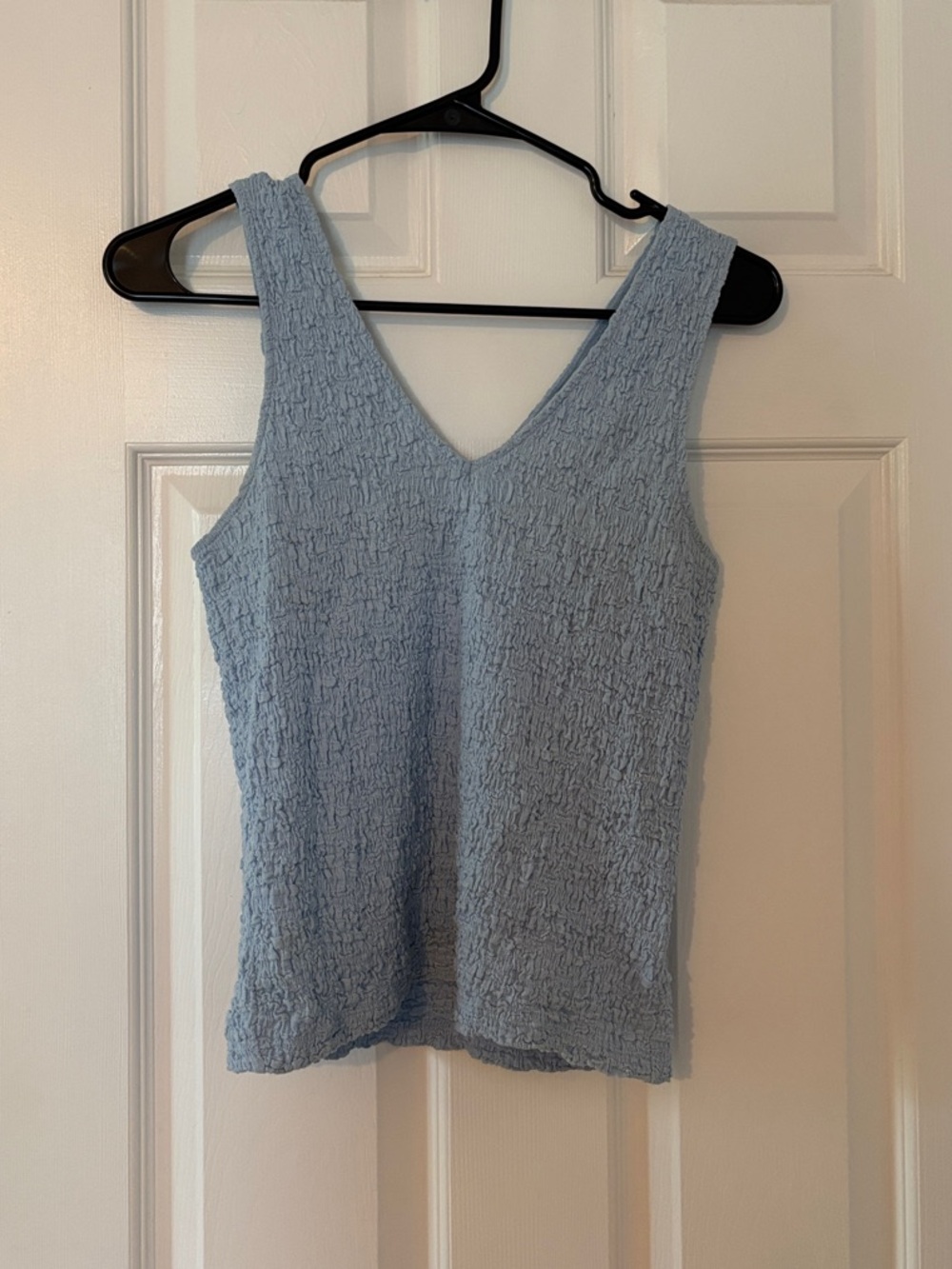❤️ a new day Light Blue Crinkle V-Neck Tank